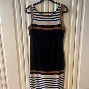 Sheath style knit dress with lining